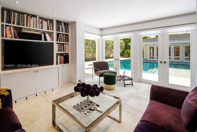 5907 Riviera Dr, Coral Gables, FL 33146