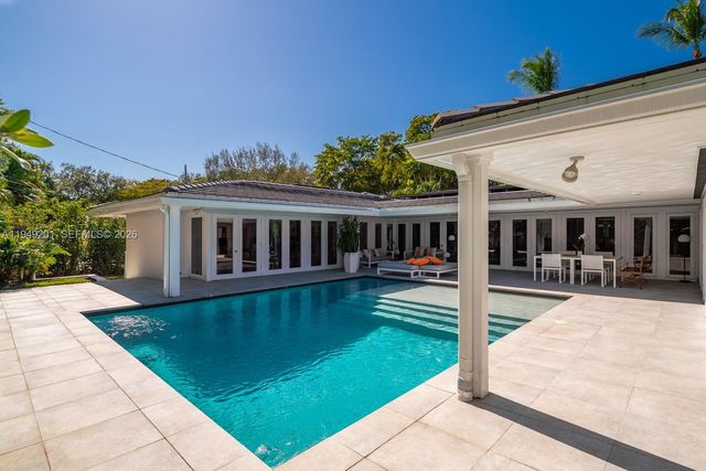 5907 Riviera Dr, Coral Gables, FL 33146