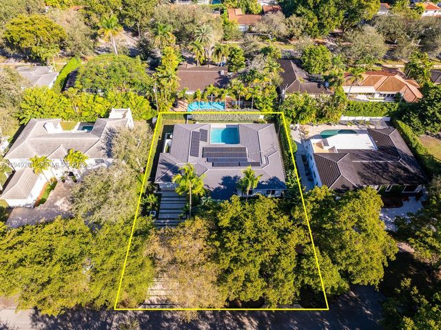 5907 Riviera Dr, Coral Gables, FL 33146