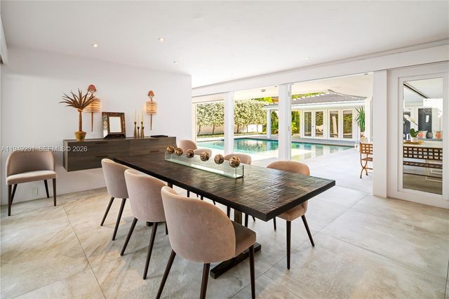 5907 Riviera Dr, Coral Gables, FL 33146