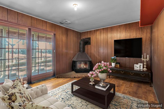 975 S Concourse, Keyport, NJ 07735