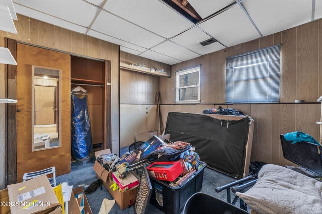 975 S Concourse, Keyport, NJ 07735