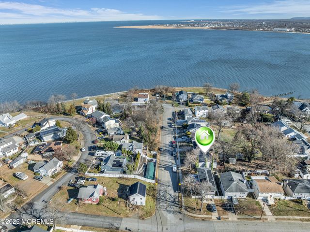 975 S Concourse, Keyport, NJ 07735