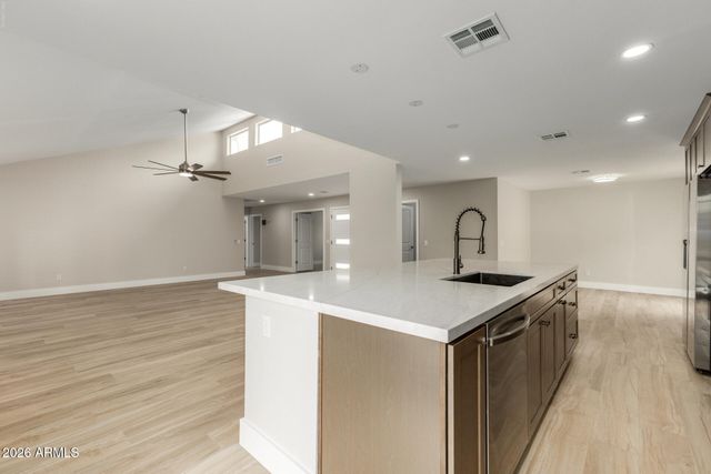 10225 E SPRING CREEK Road, Sun Lakes, AZ 85248