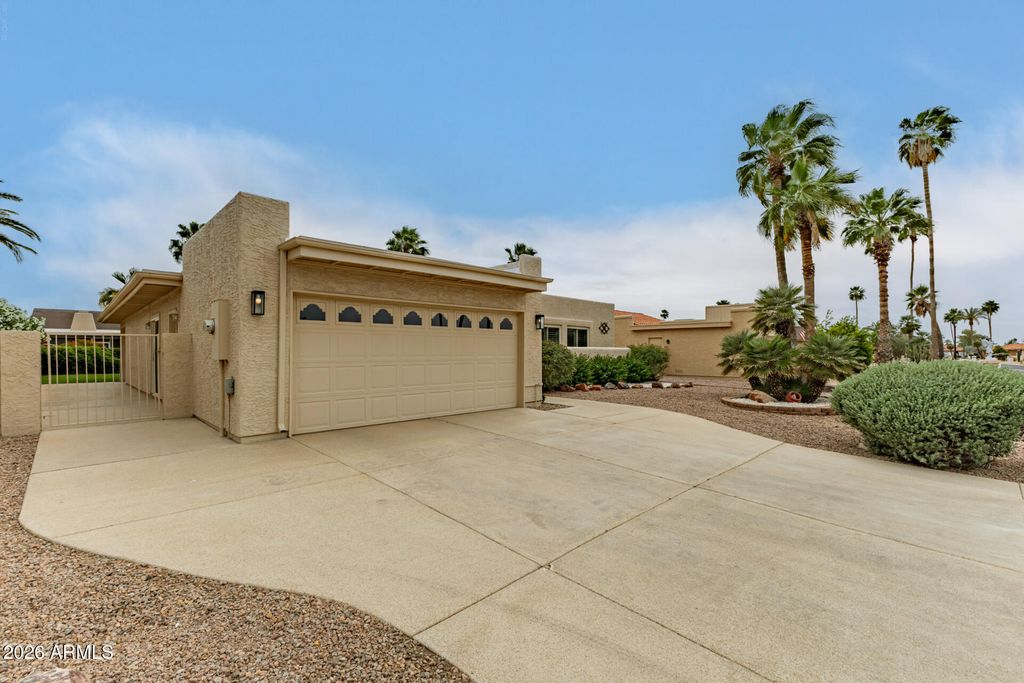 10225 E SPRING CREEK Road, Sun Lakes, AZ 85248 — photo 2