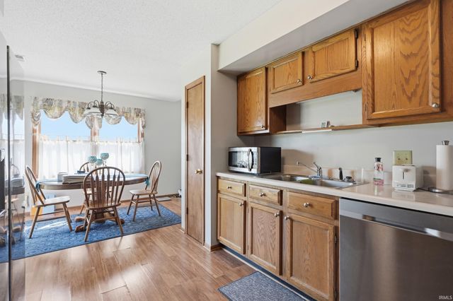 2108 Portage Pass, Auburn, IN 46706