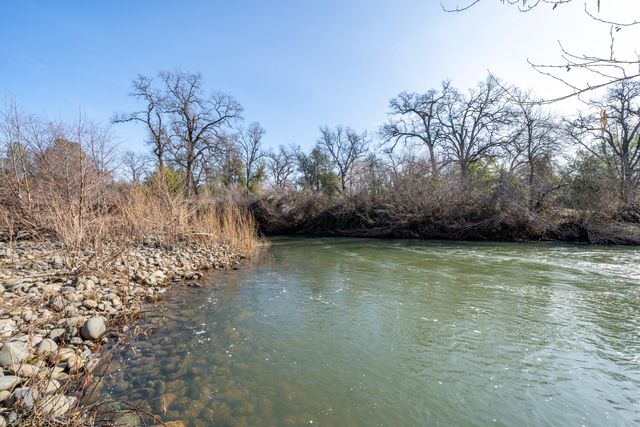 24326 CA-44, Millville, CA 96062