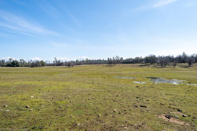 24326 CA-44, Millville, CA 96062