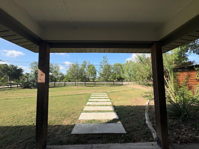 9032 Nuckols Crossing RD, Austin, TX 78744