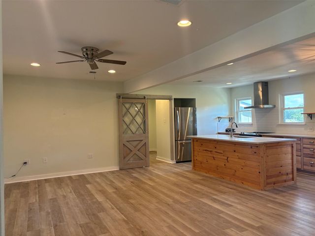 9032 Nuckols Crossing RD, Austin, TX 78744