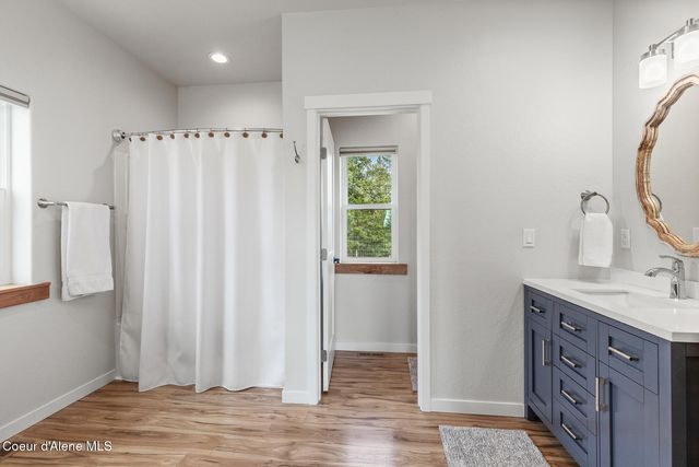 10824 N Payment Peak Rd, Hauser, ID 83854