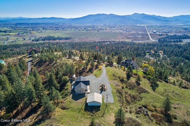 10824 N Payment Peak Rd, Hauser, ID 83854
