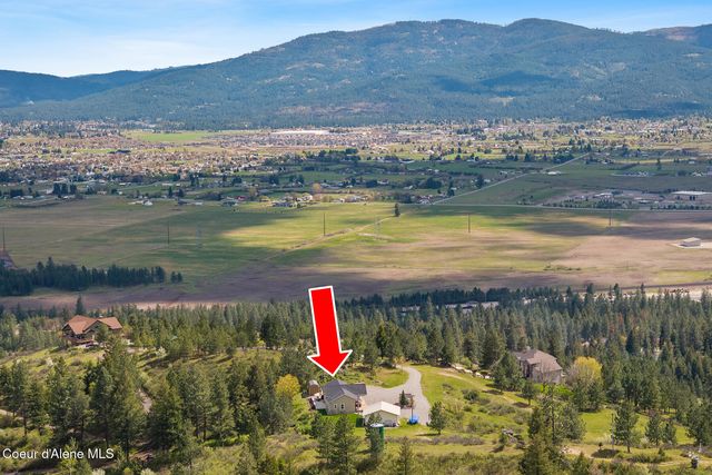 10824 N Payment Peak Rd, Hauser, ID 83854
