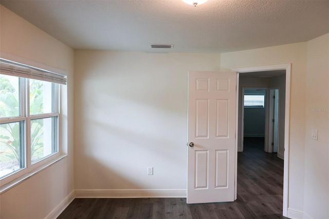 730 CRYSTAL LAKE RD, Lutz, FL 33548