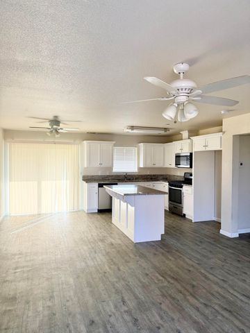 1478 N Belmont E, Exeter, CA 93221