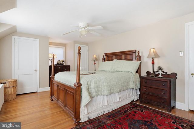 357 OLD GARDEN LN, York, PA 17403