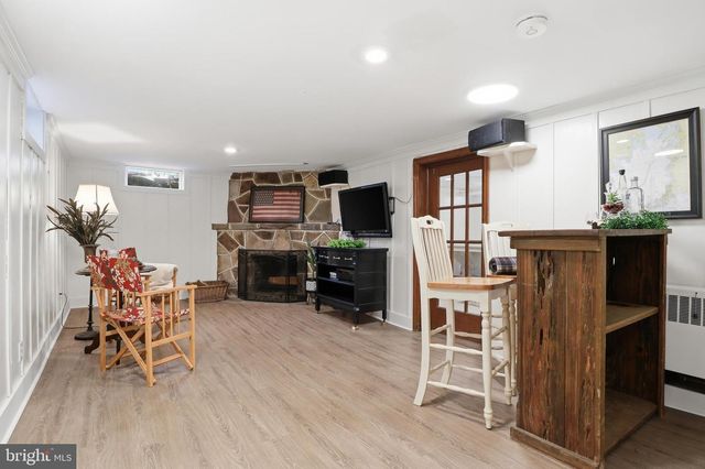 357 OLD GARDEN LN, York, PA 17403