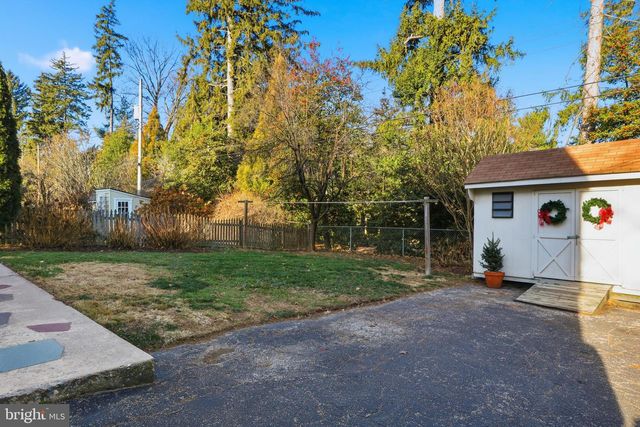 357 OLD GARDEN LN, York, PA 17403