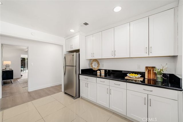 458 W Winnie Way, Arcadia, CA 91007