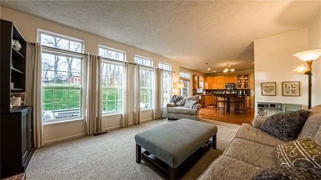 163 Valley View Dr, Rostraver, PA 15012