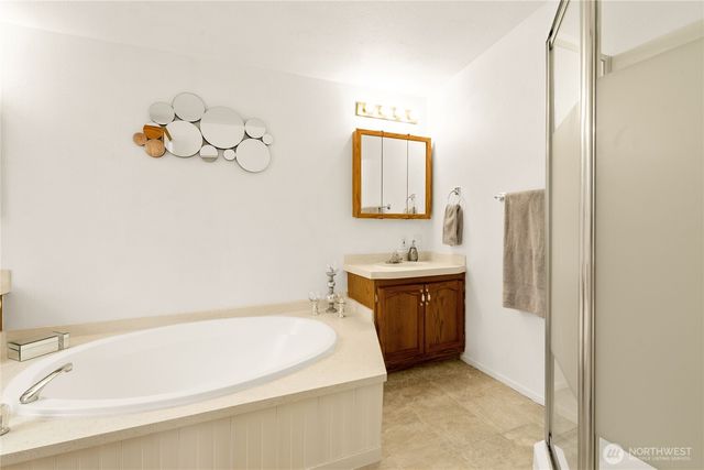 18000 Applegate Street SW, Rochester, WA 98579