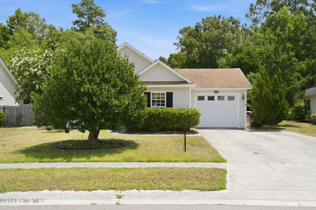 8667 Orchard Loop Road NE, Leland, NC 28451