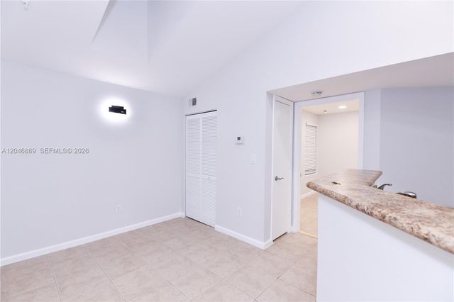 1011 Crystal Way D D, Delray Beach, FL 33444