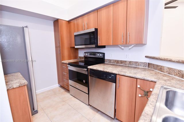1011 Crystal Way D D, Delray Beach, FL 33444