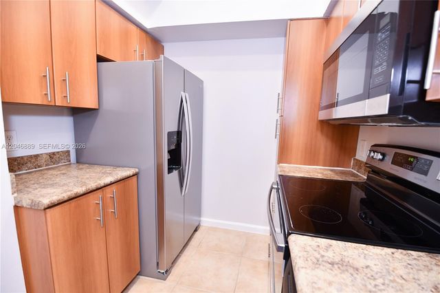 1011 Crystal Way D D, Delray Beach, FL 33444