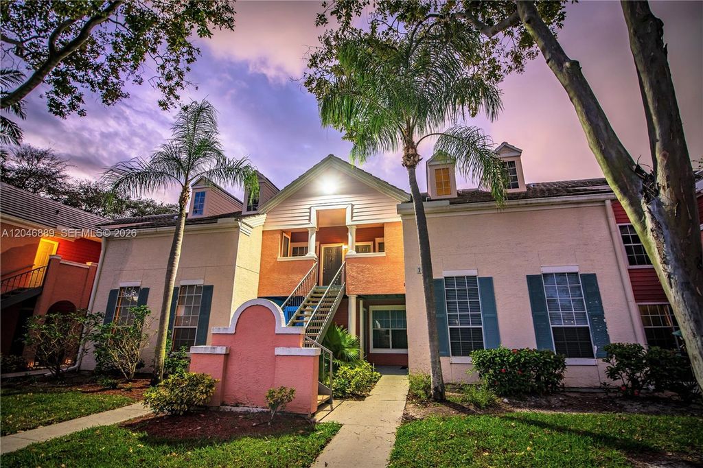 1011 Crystal Way D D, Delray Beach, FL 33444