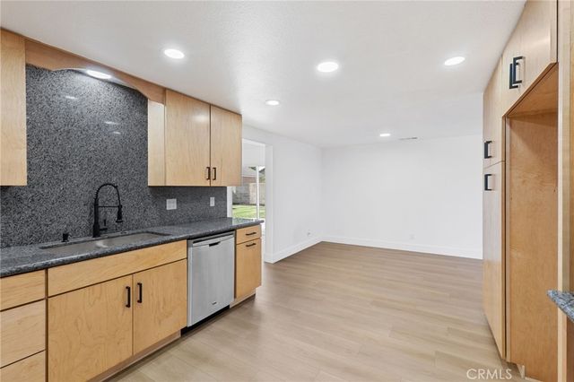 1730 N Vista Avenue, Rialto, CA 92376