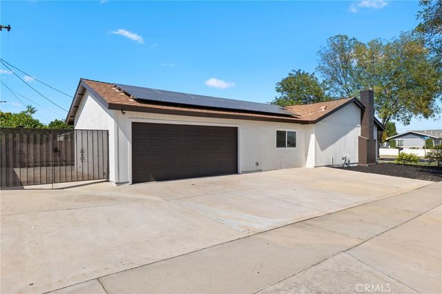 1730 N Vista Avenue, Rialto, CA 92376