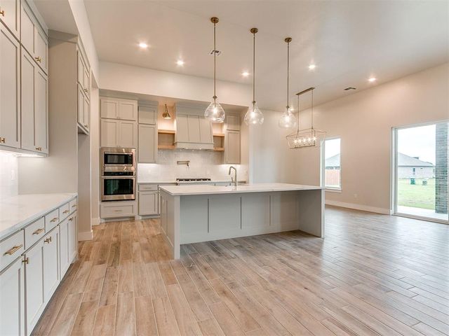 4046 Black Rock Lane, Newcastle, OK 73072