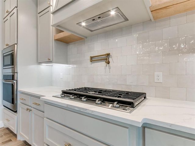 4046 Black Rock Lane, Newcastle, OK 73072