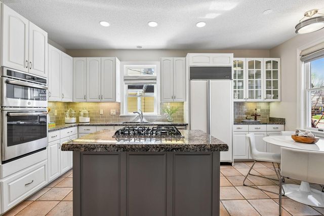 5616 Wooddale Avenue, Edina, MN 55424