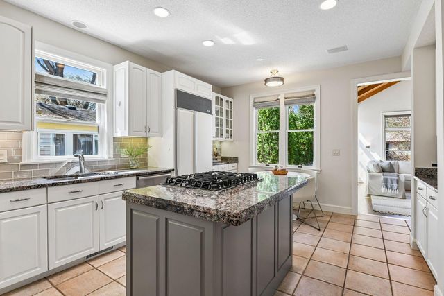 5616 Wooddale Avenue, Edina, MN 55424