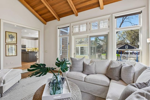 5616 Wooddale Avenue, Edina, MN 55424