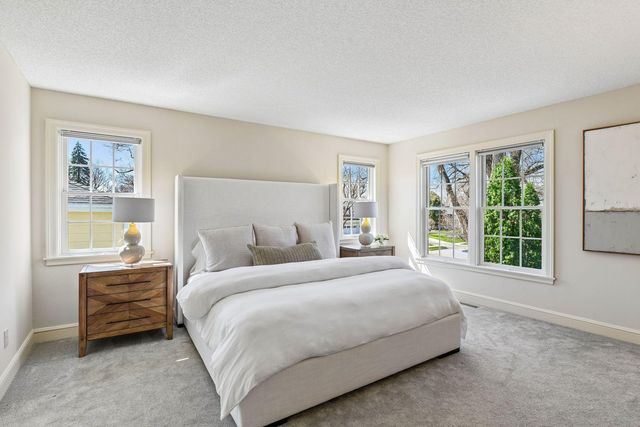 5616 Wooddale Avenue, Edina, MN 55424