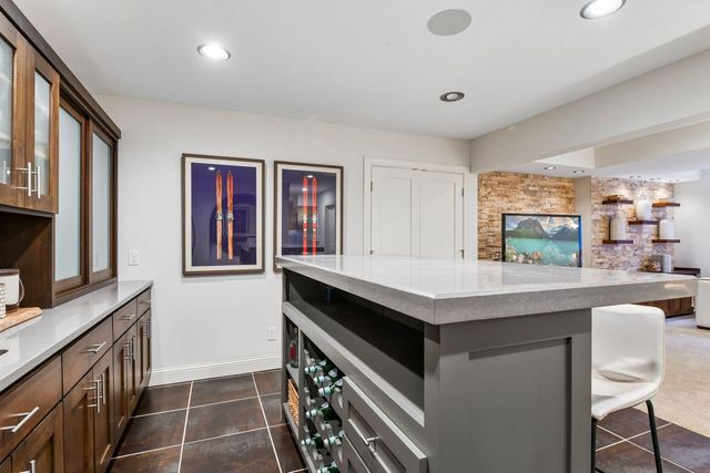 5616 Wooddale Avenue, Edina, MN 55424