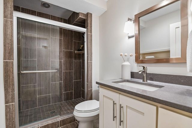 5616 Wooddale Avenue, Edina, MN 55424