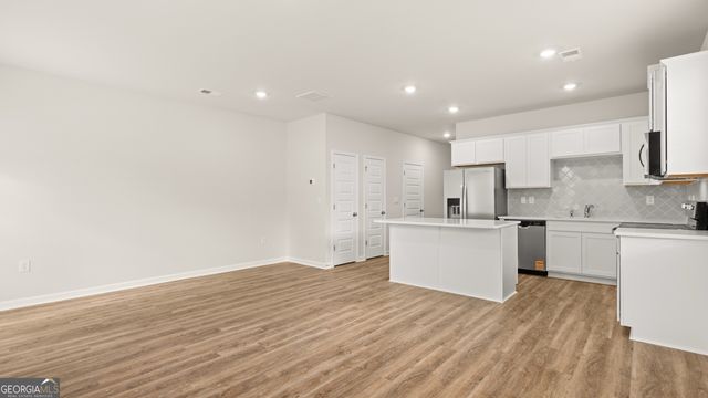 2033 Windward Road, Stone Mountain, GA 30088