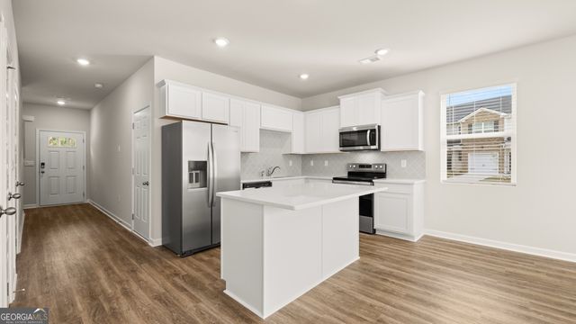 2033 Windward Road, Stone Mountain, GA 30088