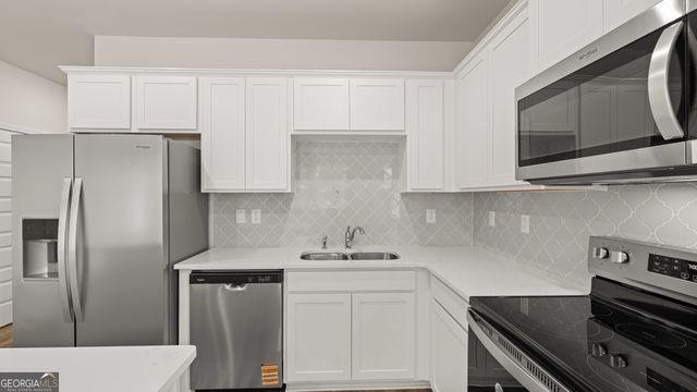 2033 Windward Road, Stone Mountain, GA 30088