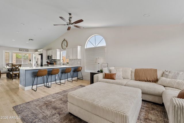 11240 E RAMONA Avenue, Mesa, AZ 85212