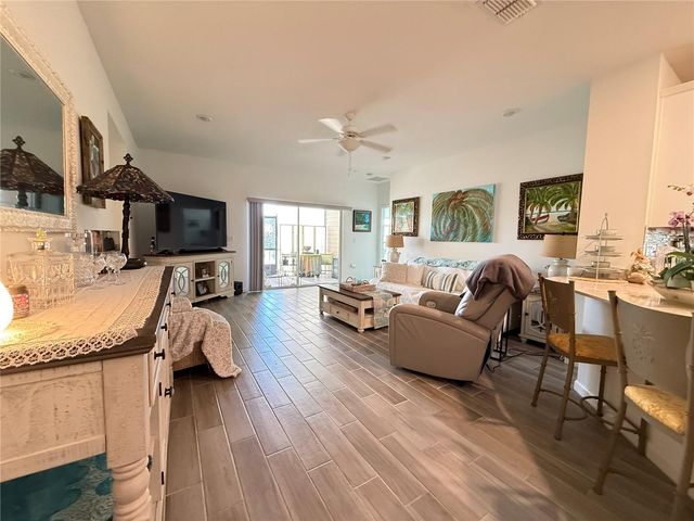 7656 SW 74TH LOOP, Ocala, FL 34481