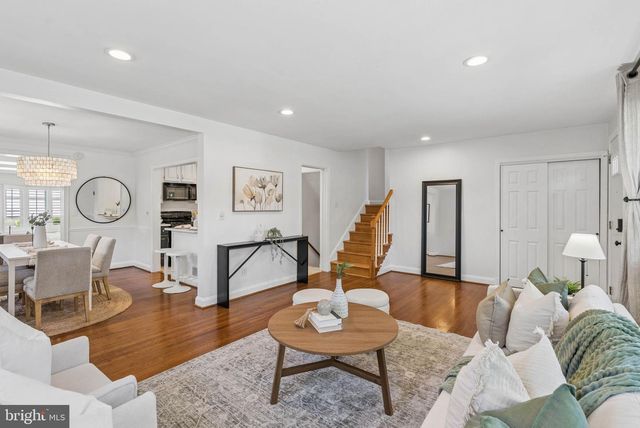 106 E AYLESBURY RD, Lutherville Timonium, MD 21093