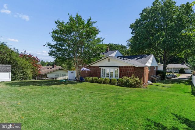 106 E AYLESBURY RD, Lutherville Timonium, MD 21093