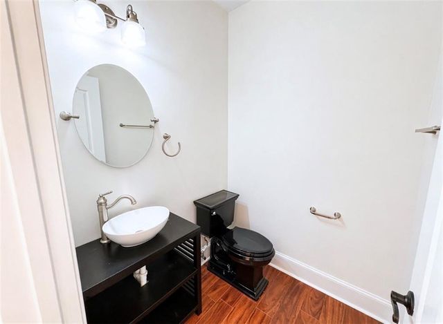 7370 Glenmaura Way, Suwanee, GA 30024