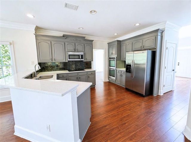 7370 Glenmaura Way, Suwanee, GA 30024
