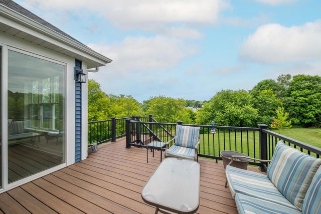 1907 N Teton TRAIL, Grafton, WI 53024